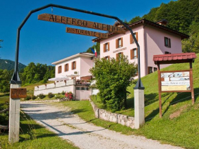 Отель Albergo Alpino da Tullio  Аффи